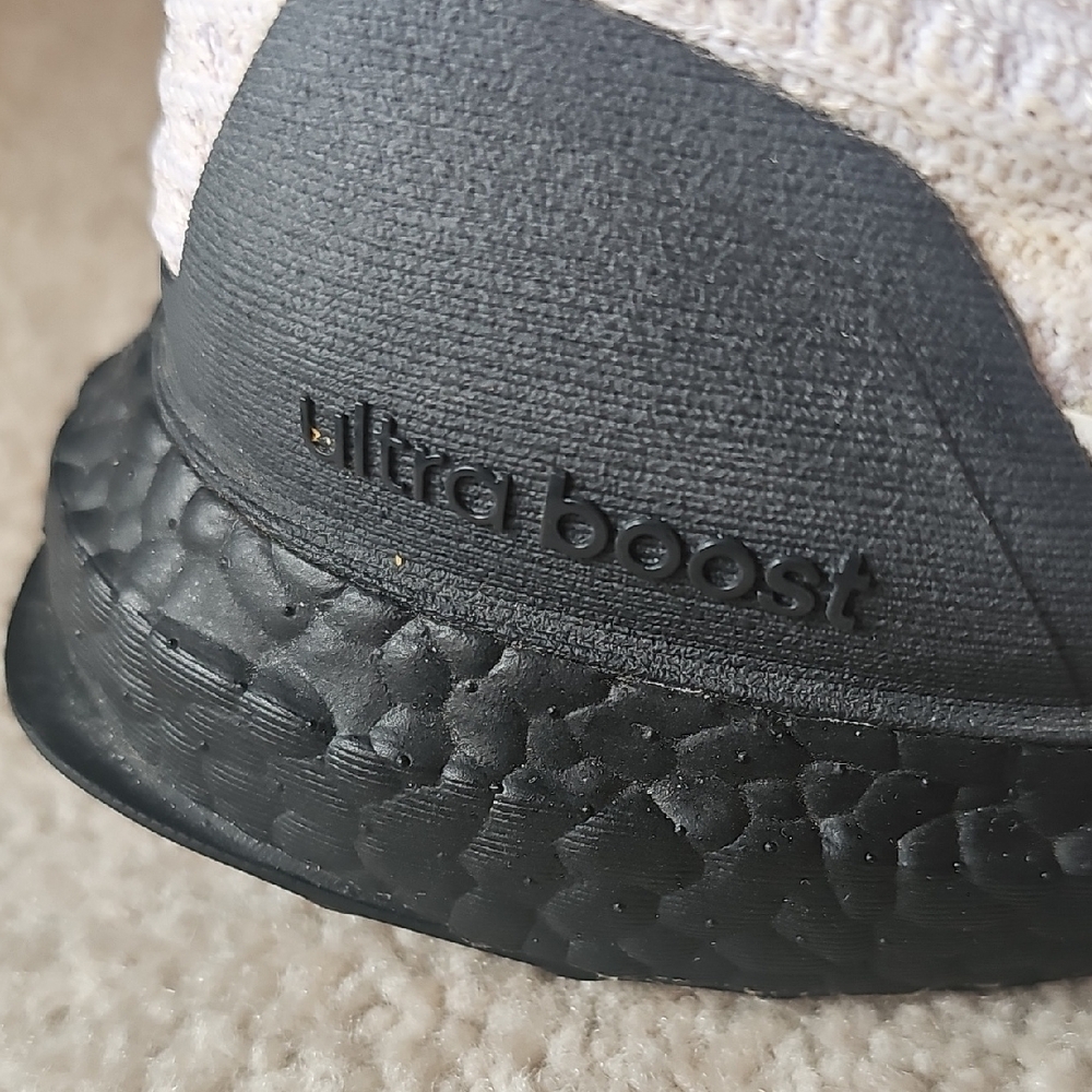 Adidas Cream and Black Running Shoes - Picture 2 of 7